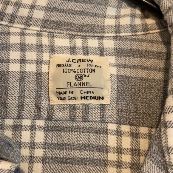 Men’s Jcrew Button Down - Picture 3 of 4